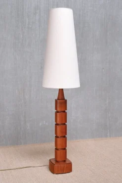 Outlet Pamono Teak Wood Floor Lamp from Möllers Armatur, Eskilstuna, Sweden, 1960s