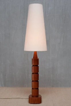 Outlet Pamono Teak Wood Floor Lamp from Möllers Armatur, Eskilstuna, Sweden, 1960s