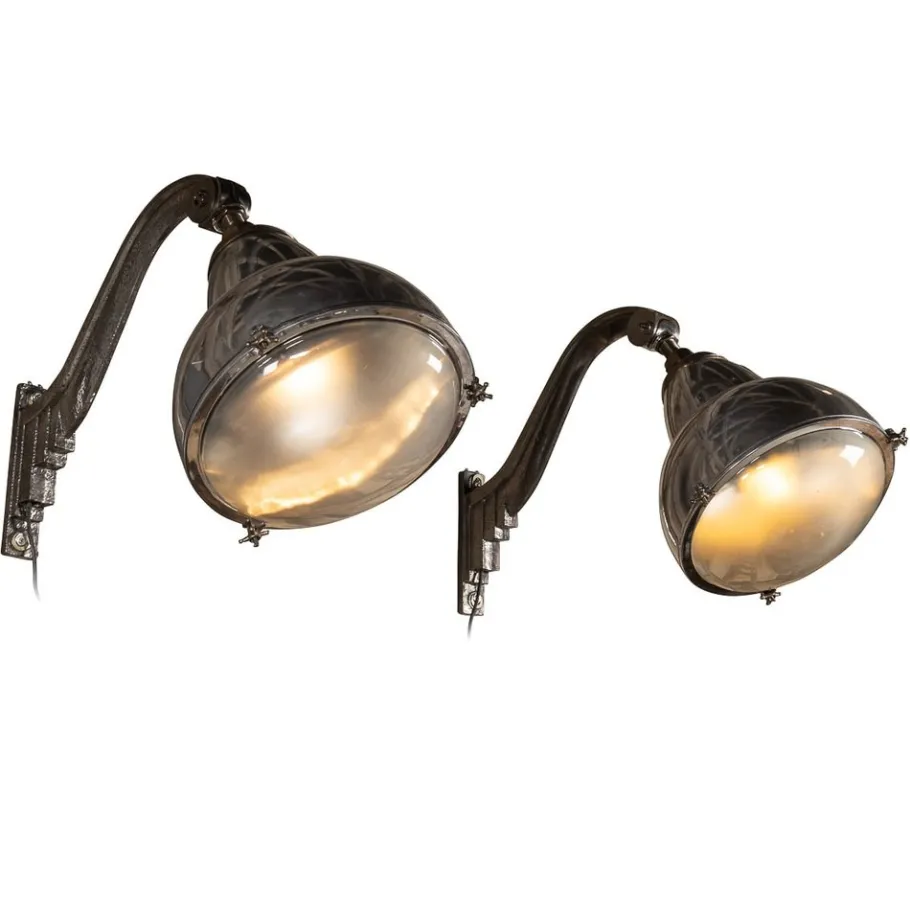 New Pamono 20th Century Dutch Polished Metal Outdoor Lamps, 1920s, Set of 2