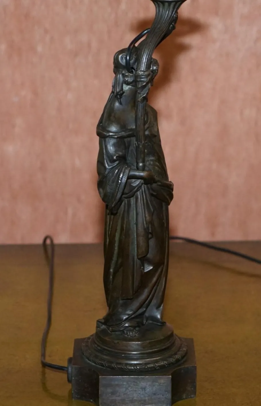 Online Pamono 19th Century French Art Nouveau Solid Bronze Table Lamps Depicting Women, Set of 2