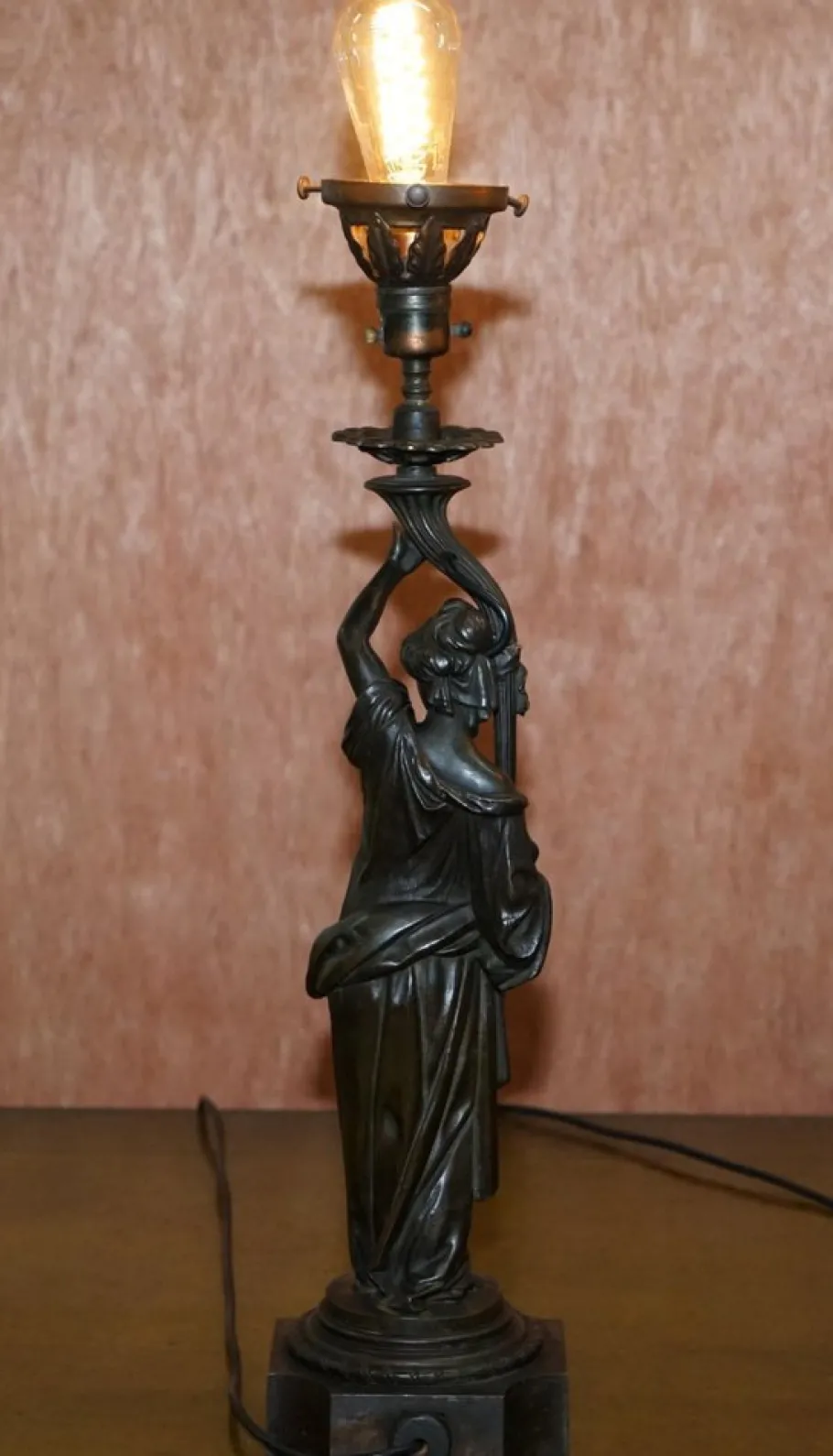 Online Pamono 19th Century French Art Nouveau Solid Bronze Table Lamps Depicting Women, Set of 2