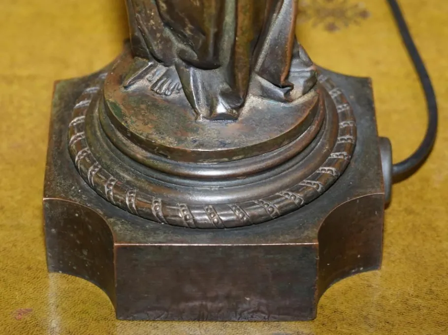 Online Pamono 19th Century French Art Nouveau Solid Bronze Table Lamps Depicting Women, Set of 2