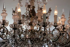 Discount Pamono 19th Century Italian Neoclassical Giltwood and Crystal Chandelier