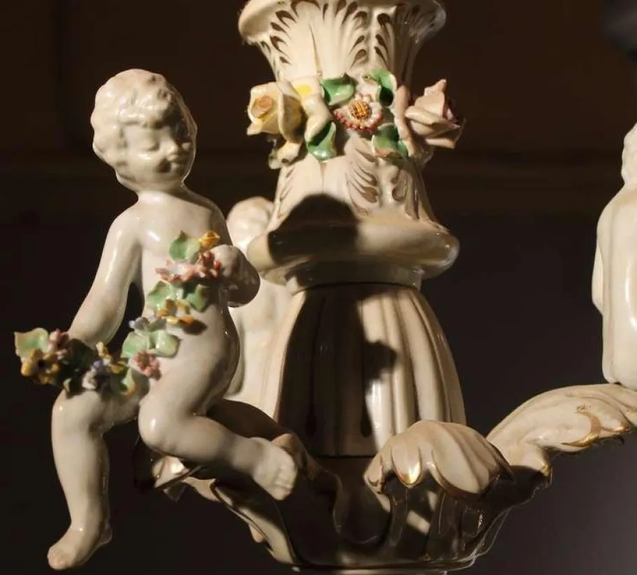 New Pamono 19th Century Italian 2-Tier Capodimonte Porcelain Chandelier with Roses