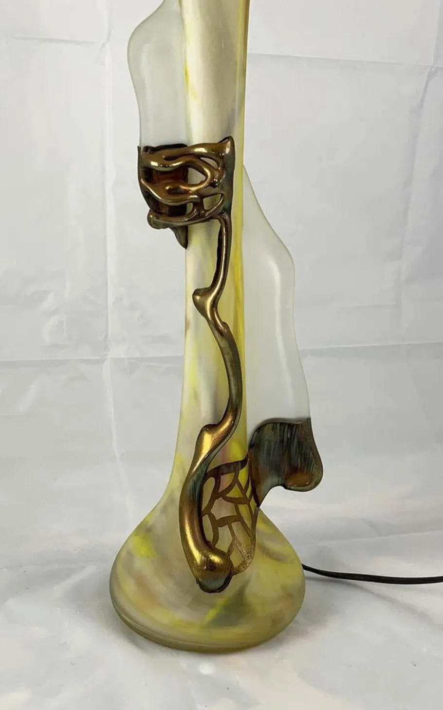 Discount Pamono 20th-Century Art Nouveau Style Art Glass Table Lamp