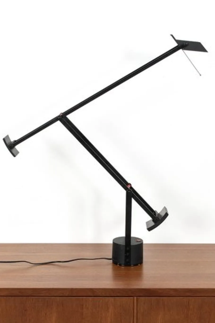 Outlet Pamono Tizio Halogen Lamp by Richard Sapper for Artemide