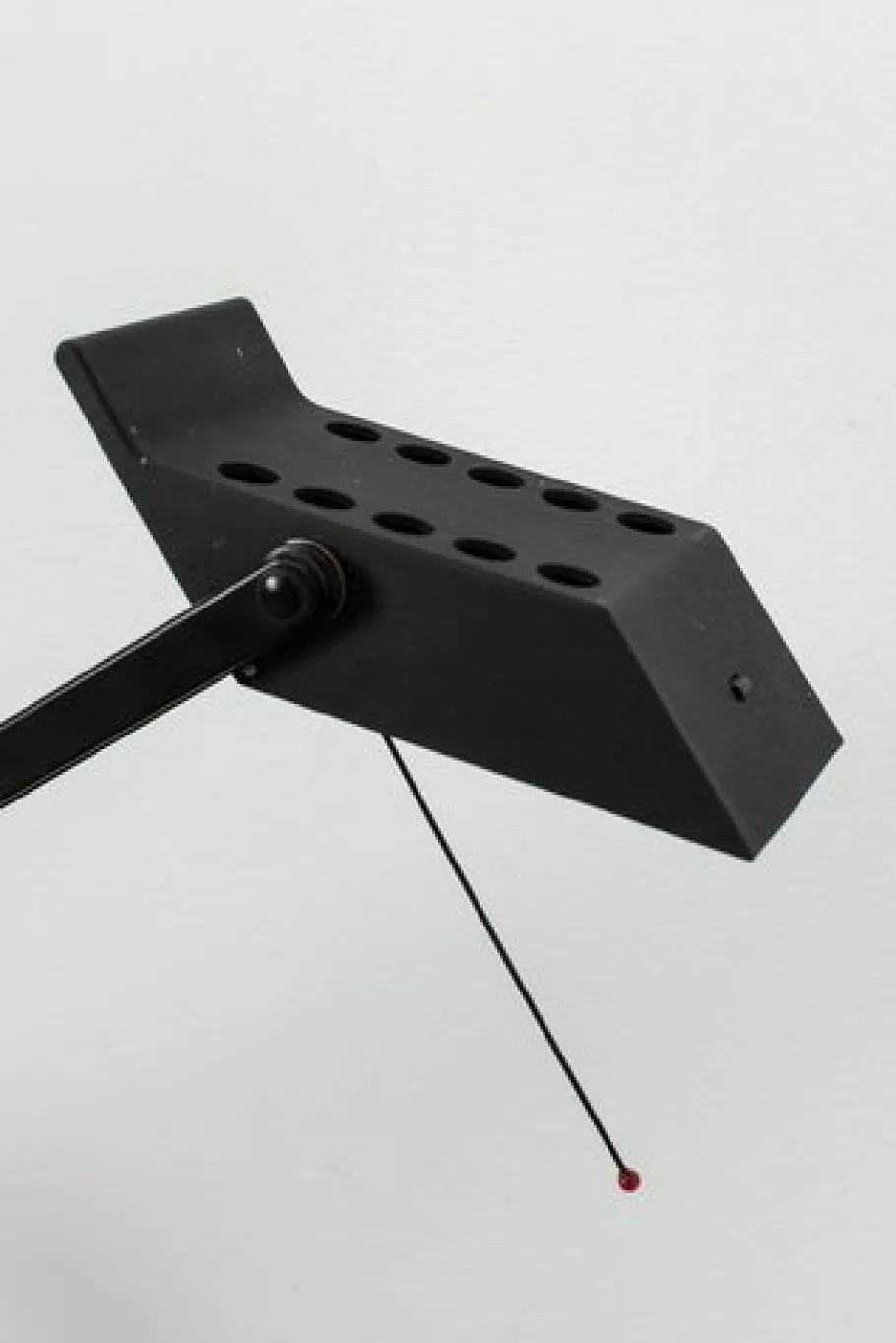 Outlet Pamono Tizio Halogen Lamp by Richard Sapper for Artemide