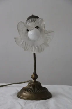 Pamono Tulip Glass Lampshade Accent Table Lamp, France, 1970s