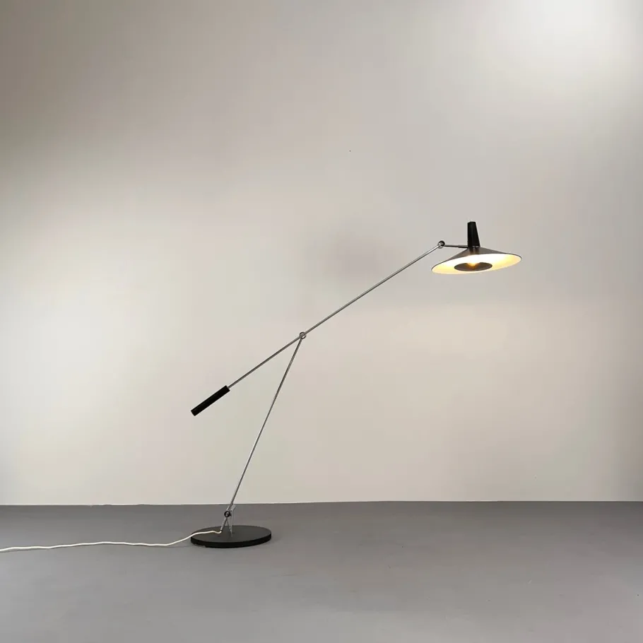 Pamono Type 600 Model 51 Floor Lamp by Rico and Rosemarie for Baltensweilerr, Switzerland, 1951
