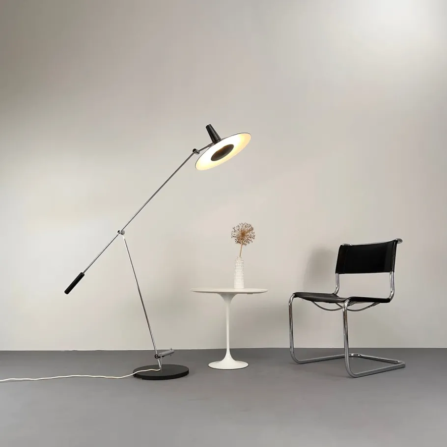 Pamono Type 600 Model 51 Floor Lamp by Rico and Rosemarie for Baltensweilerr, Switzerland, 1951