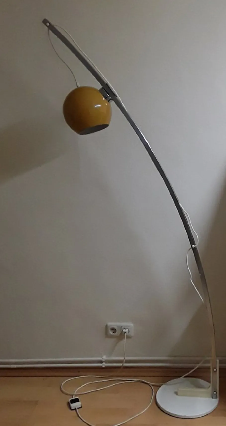 Discount Pamono Vintage Adjustable Arc-Shaped Floor Lamp, 1960s