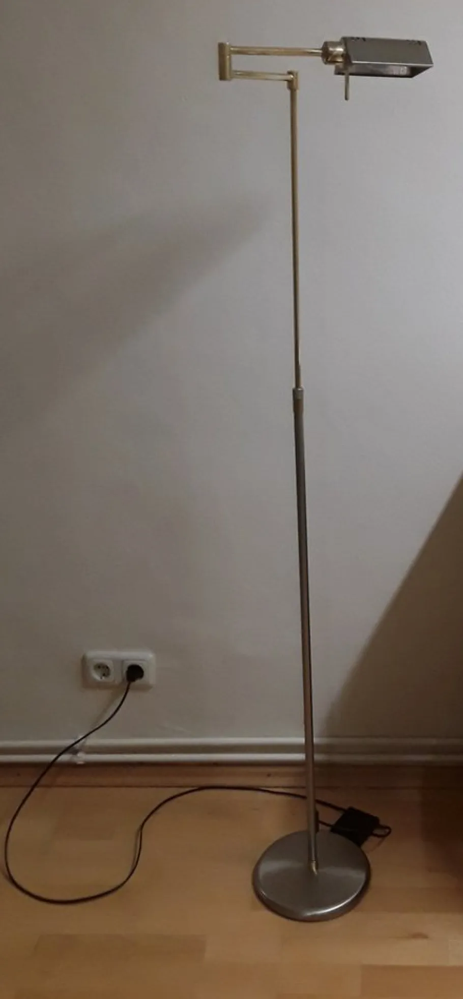 Hot Pamono Vintage Adjustable Floor Lamp, 1980s