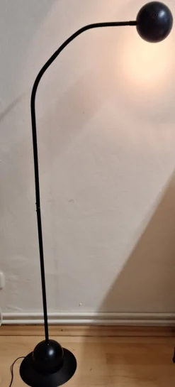 Discount Pamono Vintage Adjustable Floor Lamp in Black Painted Metal, 1990s