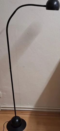 Discount Pamono Vintage Adjustable Floor Lamp in Black Painted Metal, 1990s