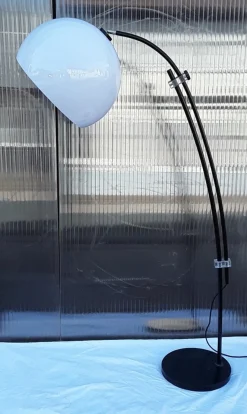 Outlet Pamono Vintage Adjustable German Arch Lamp from the 1970s with a Black Painted Metal Frame and White Plastic Screen, Unkns