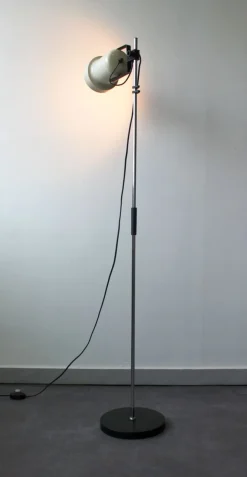 Clearance Pamono Vintage Adjustable Spot Floor Lamp, 1970s
