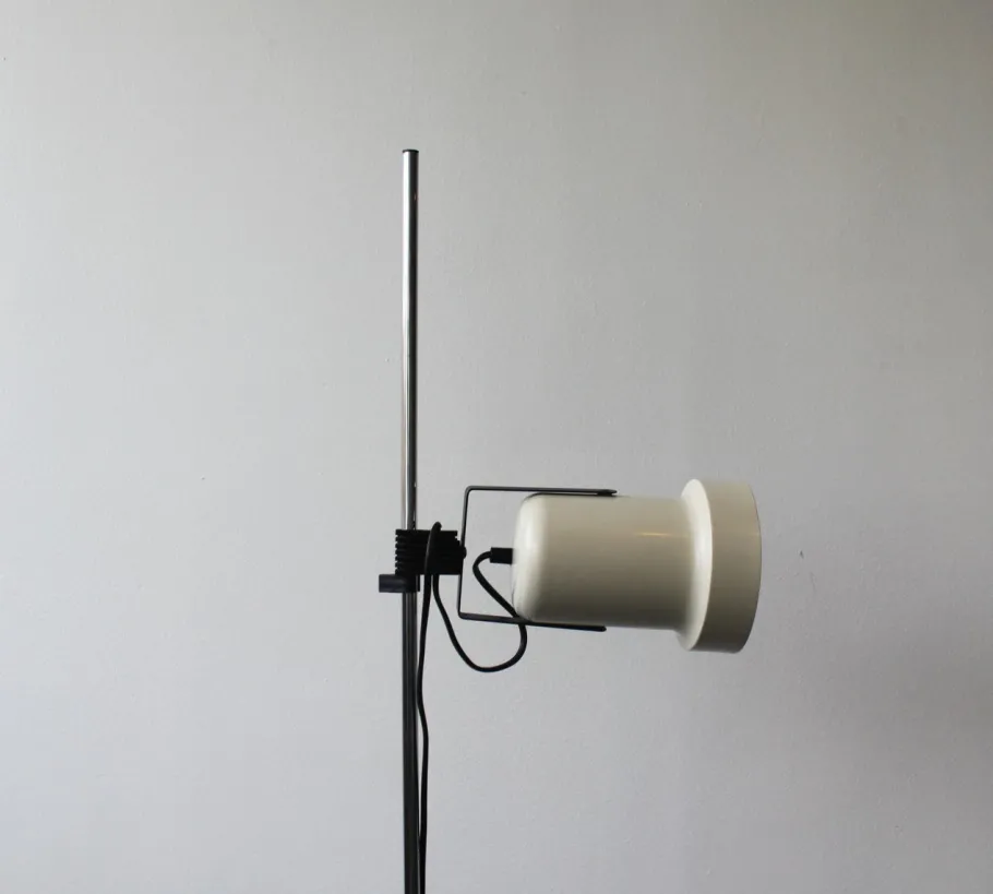 Clearance Pamono Vintage Adjustable Spot Floor Lamp, 1970s
