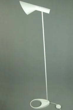 Hot Pamono Vintage AJ Floor Lamp by Arne Jacobsen for Louis Poulsen