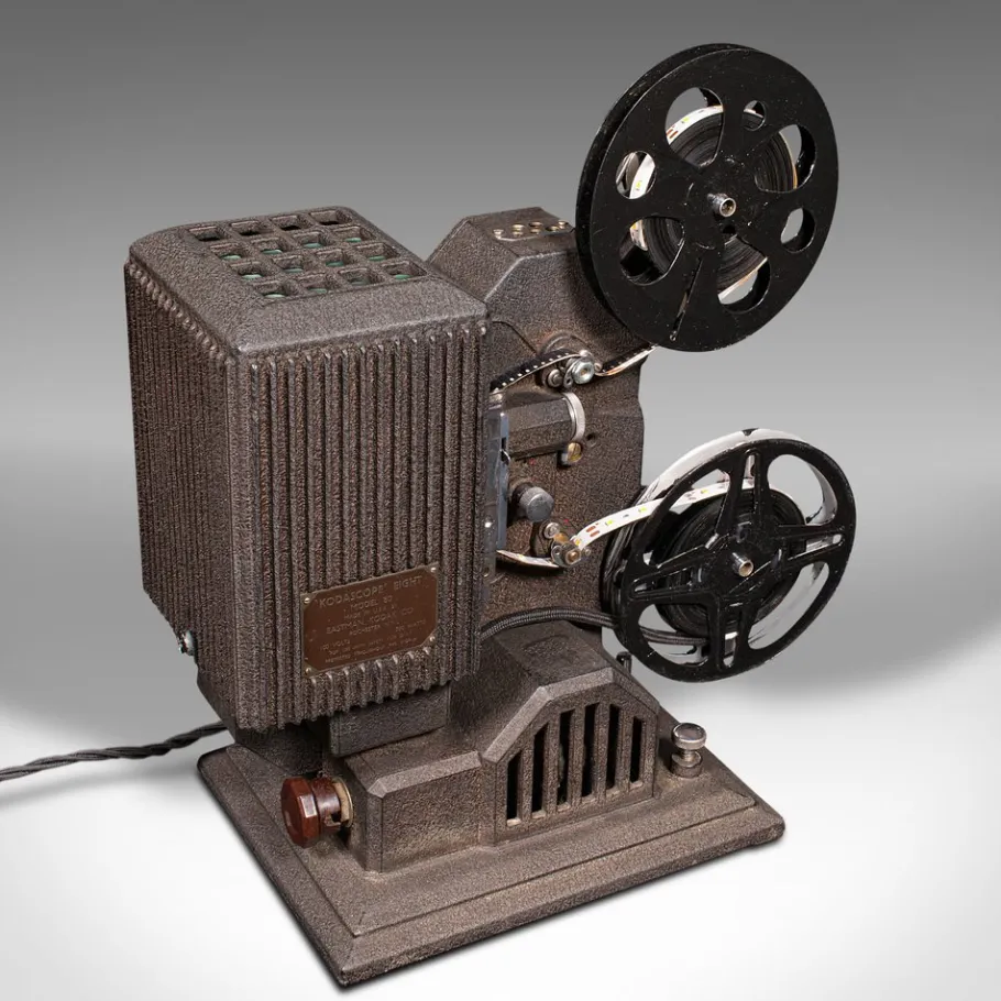 Discount Pamono Vintage American Cinema Projector Lamp from Kodak, 1940s