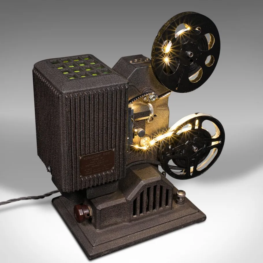 Discount Pamono Vintage American Cinema Projector Lamp from Kodak, 1940s