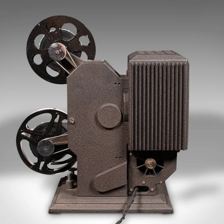 Discount Pamono Vintage American Cinema Projector Lamp from Kodak, 1940s
