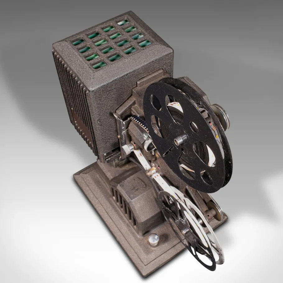 Discount Pamono Vintage American Cinema Projector Lamp from Kodak, 1940s