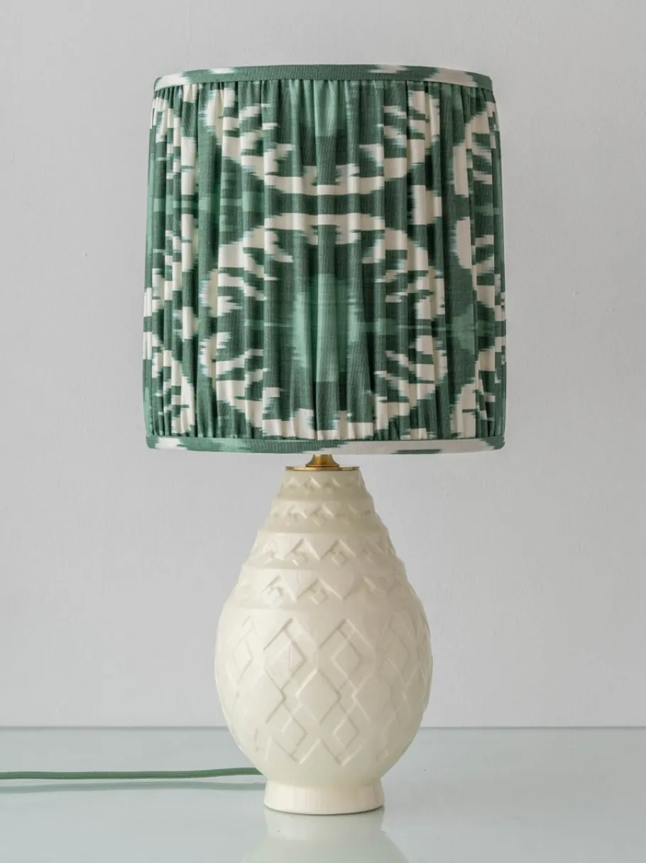 Sale Pamono Vintage Art Deco Pineapple Ceramic Table Lamp by Charles Catteau, 1920s
