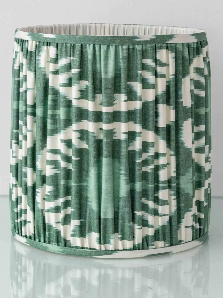 Sale Pamono Vintage Art Deco Pineapple Ceramic Table Lamp by Charles Catteau, 1920s