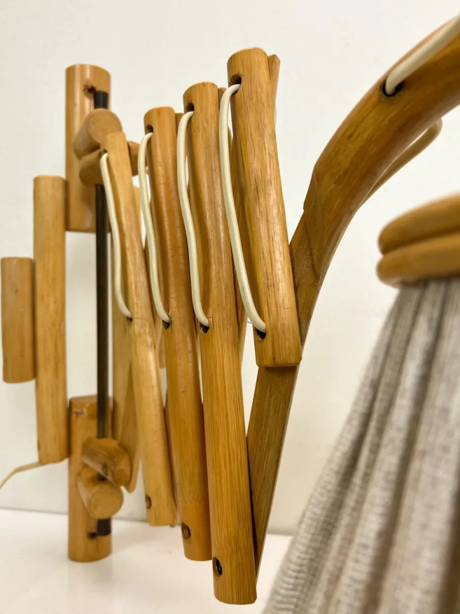 Pamono Vintage Bamboo Extendible Harmonica Scissor Wall Lamp, 1960s