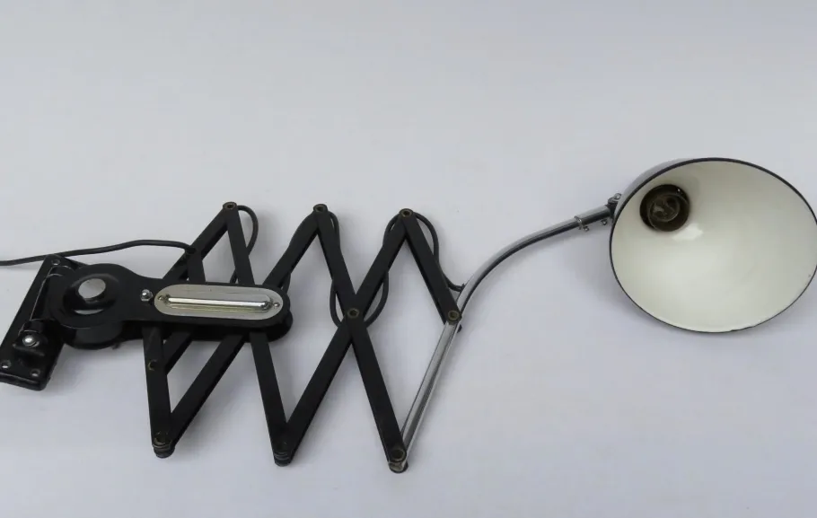 New Pamono Vintage Bauhaus Scissor Lamp, 1920s