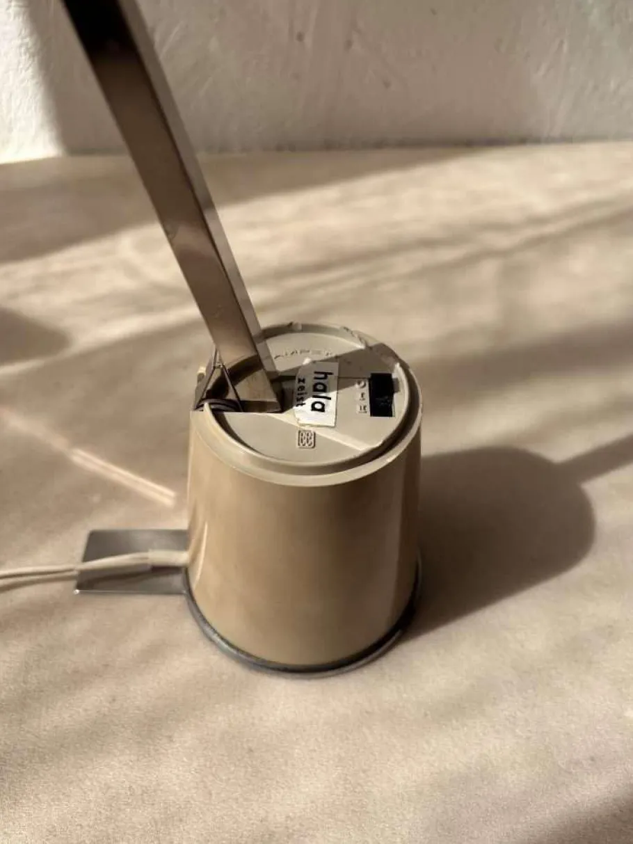 Outlet Pamono Vintage Beige Lampette Table Lamp from Hala, 1970s