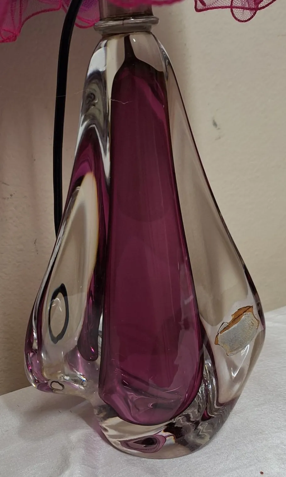 Pamono Vintage Belgian Table Lamp with Purple Crystal Glass Base from Cristallerie du Val St Lambert, 1970s