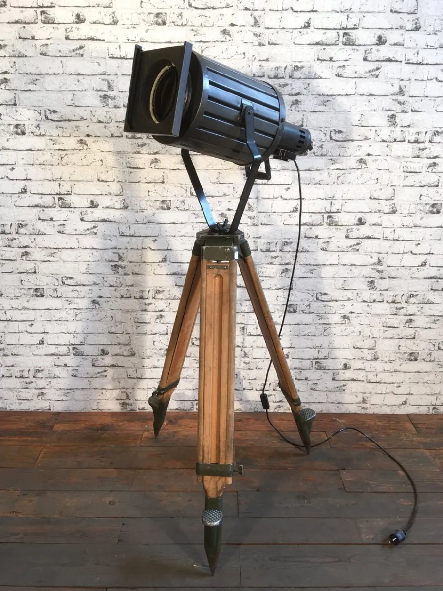Sale Pamono Vintage Black Theater Tripod Lamp, 1960s