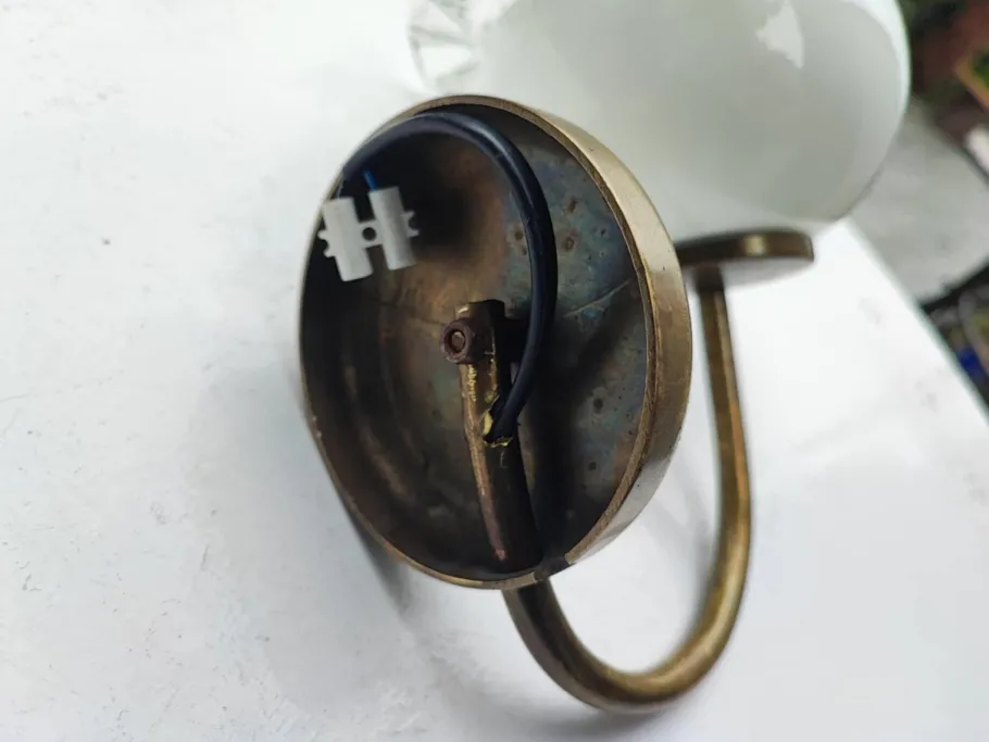 Sale Pamono Vintage Brass Wall Lamp, 1970s