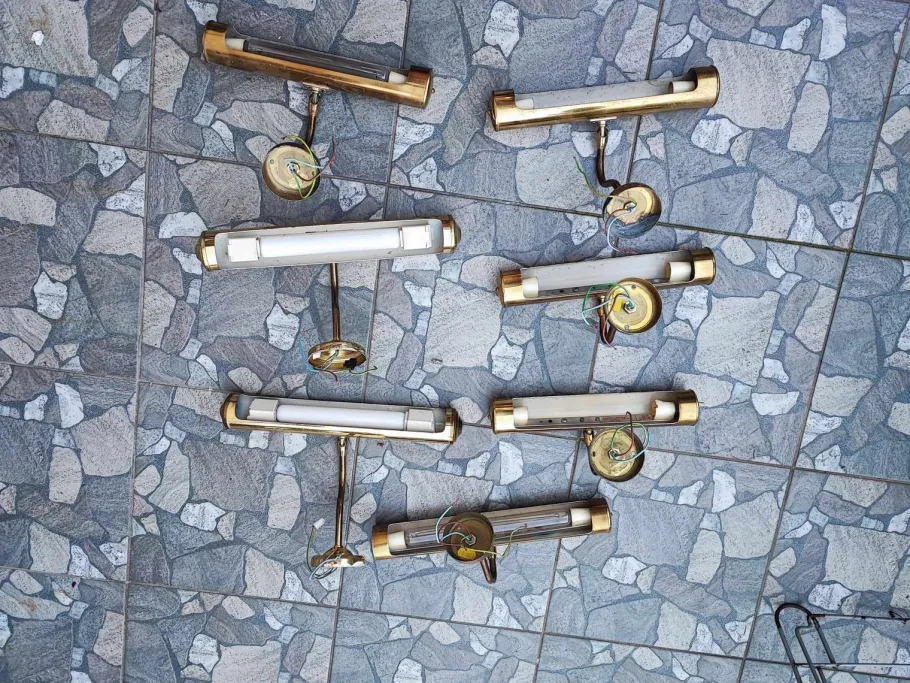 Sale Pamono Vintage Brass Wall Lamp, 1970s