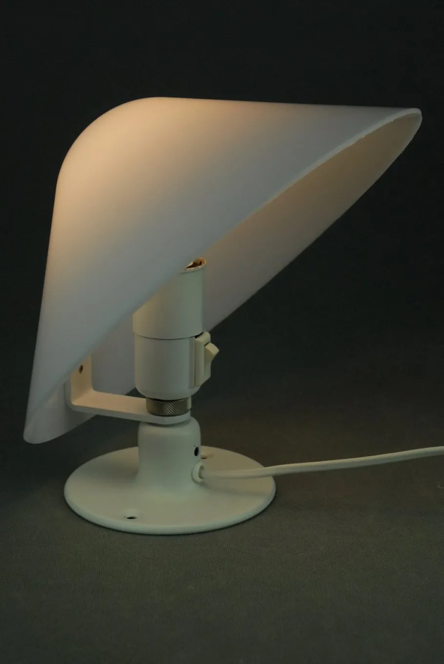 Sale Pamono Vintage Danish Mini Vip V025 Wall Lamp by Jorgen Gammelgaard for Pandul