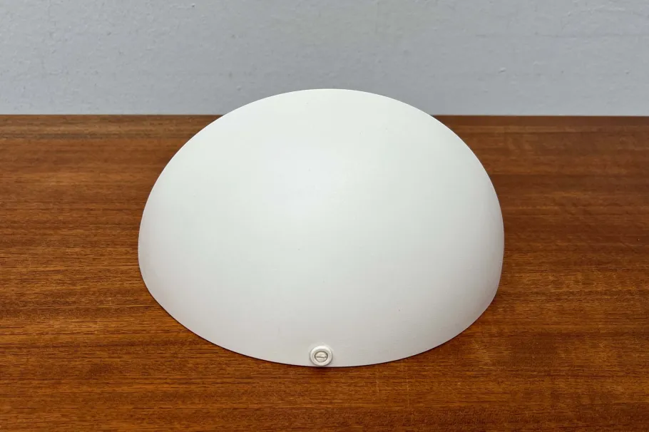 Discount Pamono Vintage Danish Minimalist Wall Lamp from Lyskilde