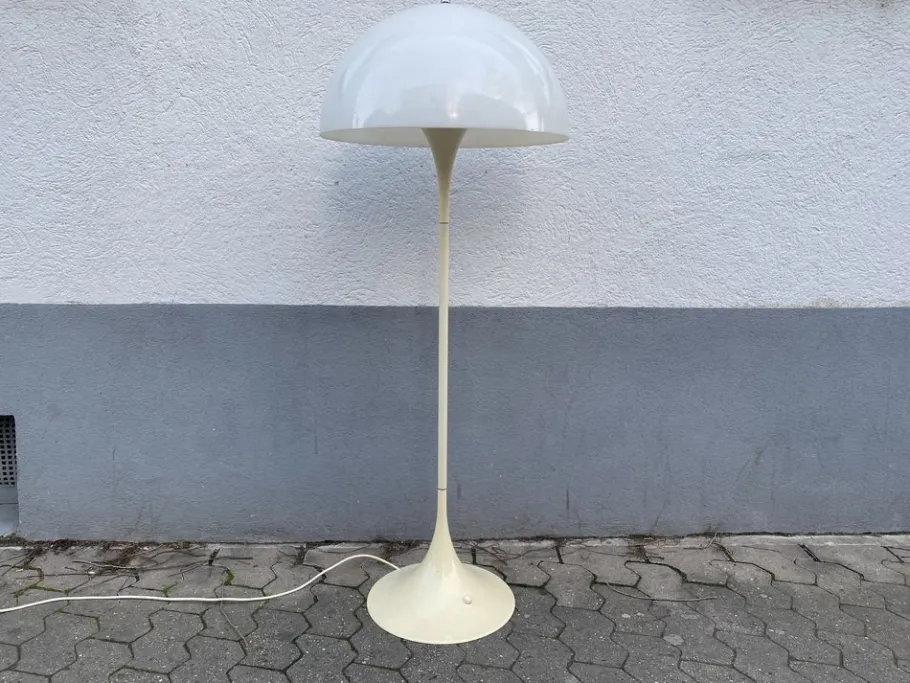 Sale Pamono Vintage Danish Panthella Floor Lamp by Verner Panton for Louis Poulsen, 1970s