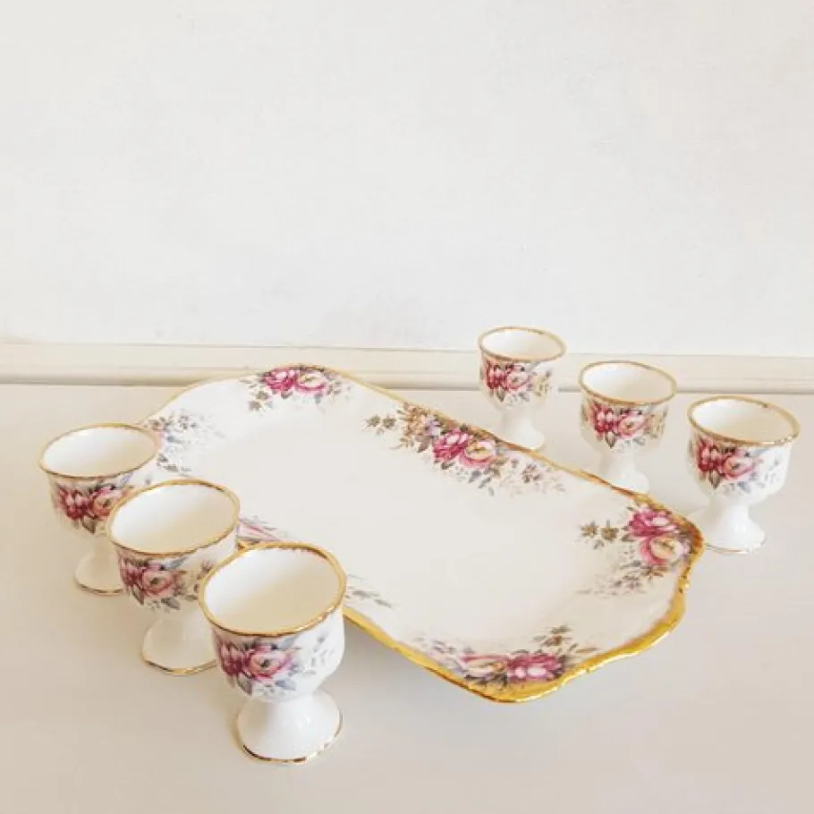 Best Pamono Vintage Egg Cups and Under Plate Queen Anne, England