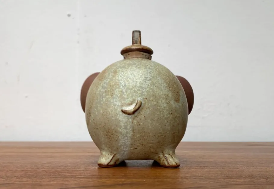Clearance Pamono Vintage Elephant Oil Lamp by Ibuki