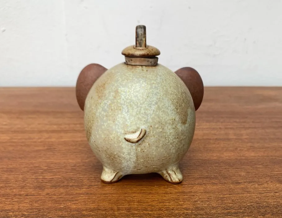 Clearance Pamono Vintage Elephant Oil Lamp by Ibuki