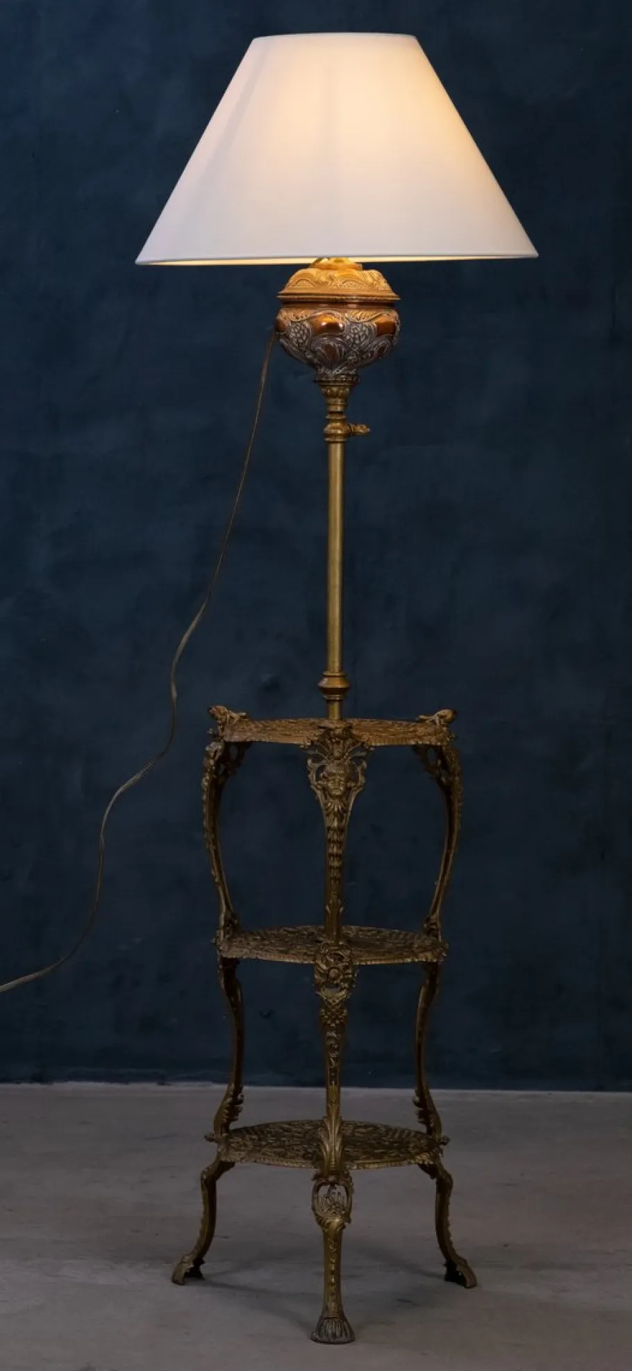 Hot Pamono Vintage Floor Lamp, 1940s