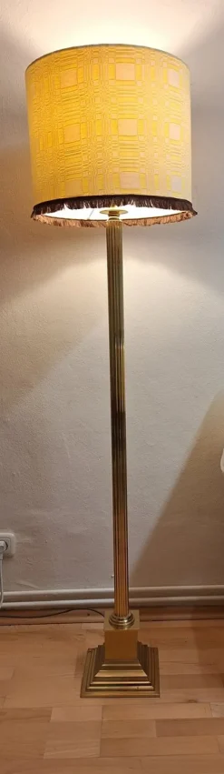 Outlet Pamono Vintage Floor Lamp with Brass Base and Handmade Fabric Shade from Lamplove, 1970s