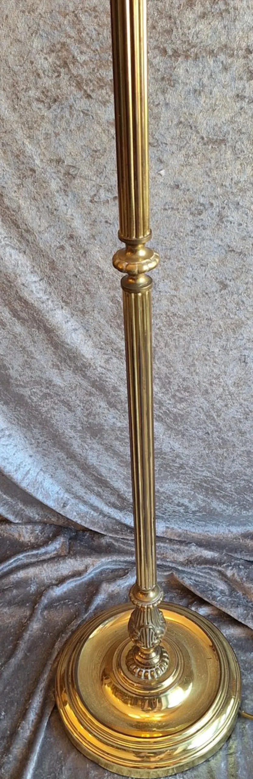 Hot Pamono Vintage Floor Lamp with Decorated Brass Frame and Four Opaque White Glass Shades, 1970s