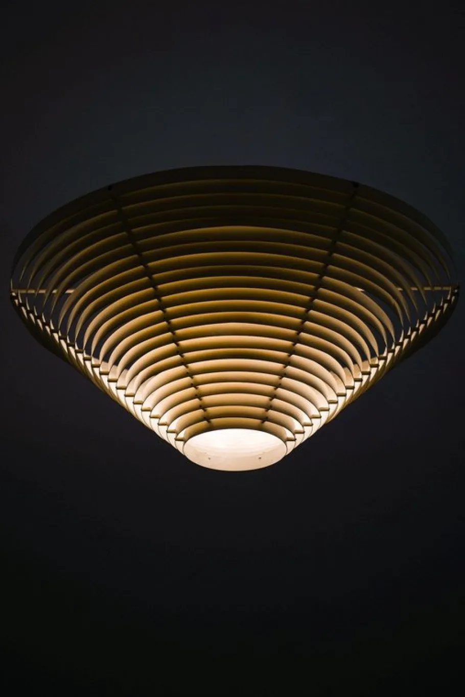 Hot Pamono Vintage Flush Mount in White Lacquered Metal by Alvar Aalto, 1950s