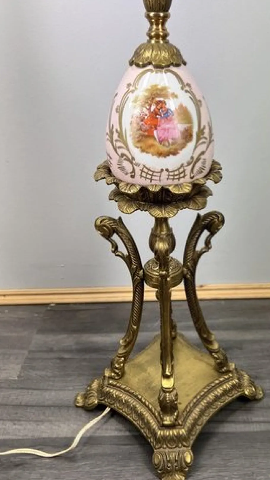 Discount Pamono Vintage French Brass and Painted Porcelain Column Floor Lamp