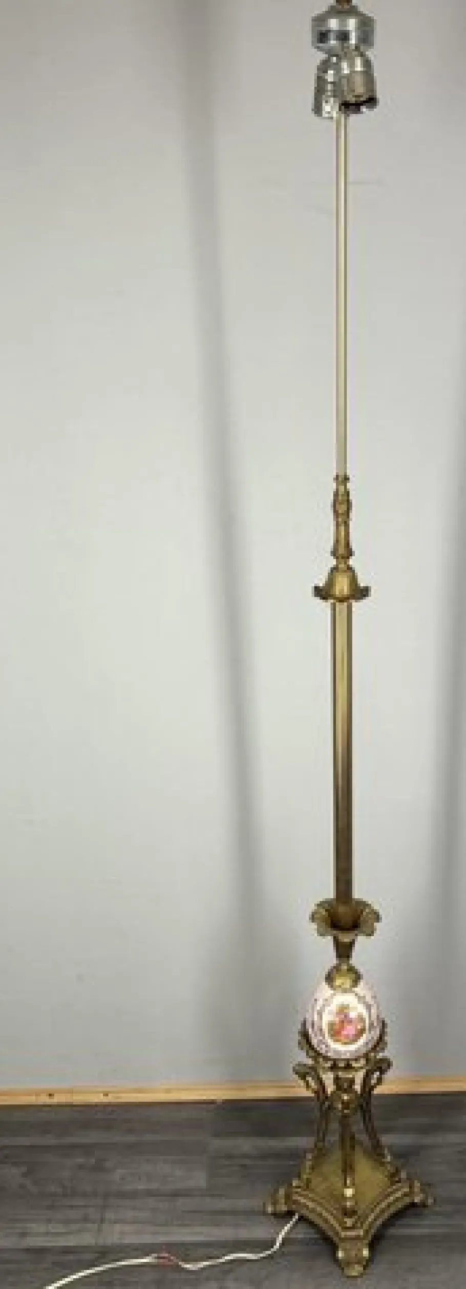 Discount Pamono Vintage French Brass and Painted Porcelain Column Floor Lamp