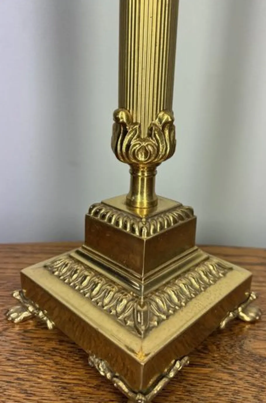 Discount Pamono Vintage French Brass Column Table Light