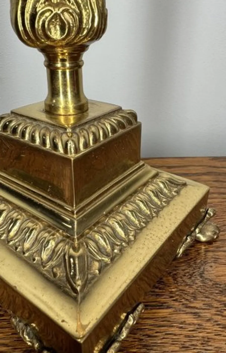 Discount Pamono Vintage French Brass Column Table Light