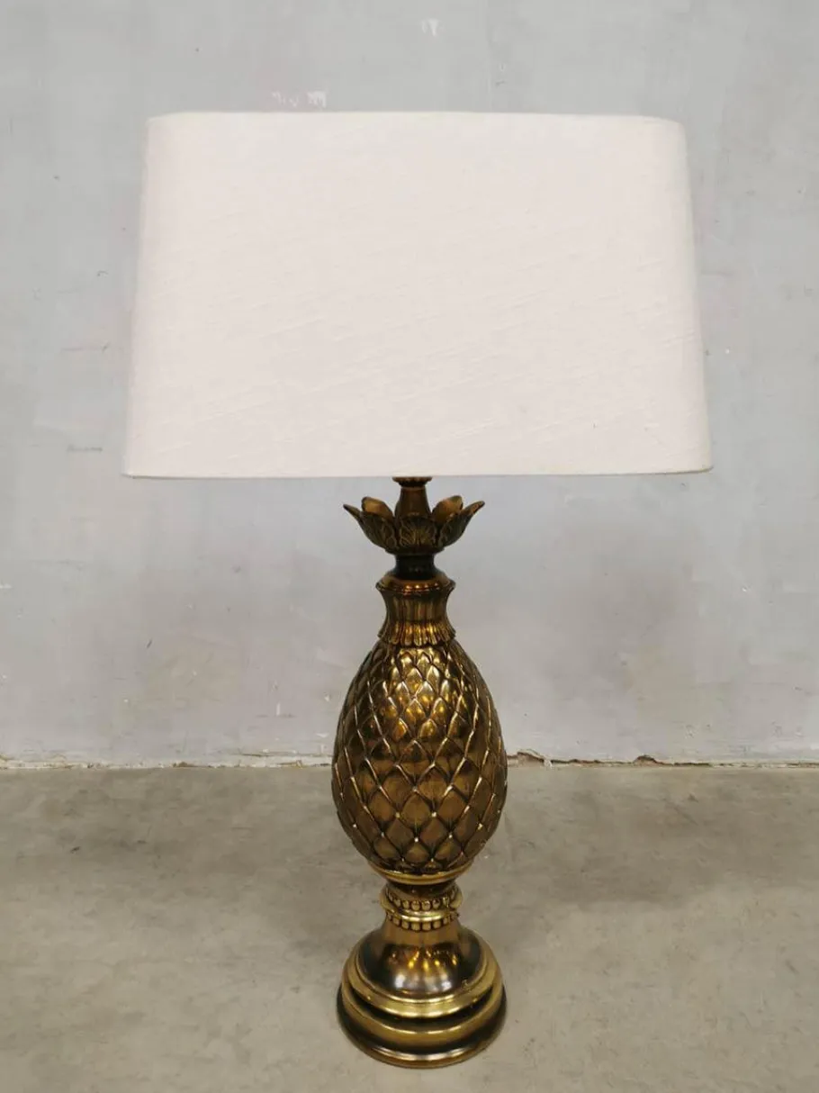 Sale Pamono Vintage French Brass Pineapple Table Lamp